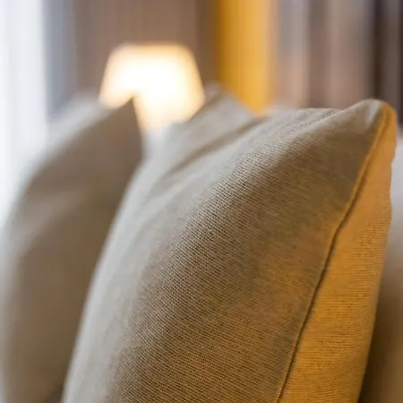 Almada Downtown By Da'home