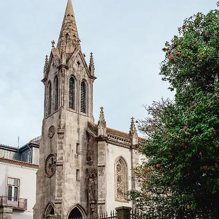 Apartman Almada Downtown By Da'home *